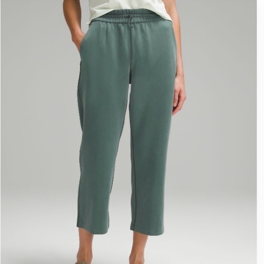 Lululemon Softstreme High Rise Straight Leg Cropped Paint